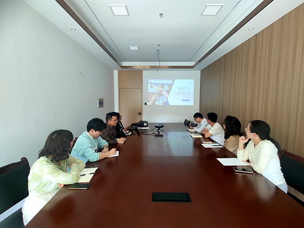 米兰网页版开展第二期“江咨讲五堂”交流培训