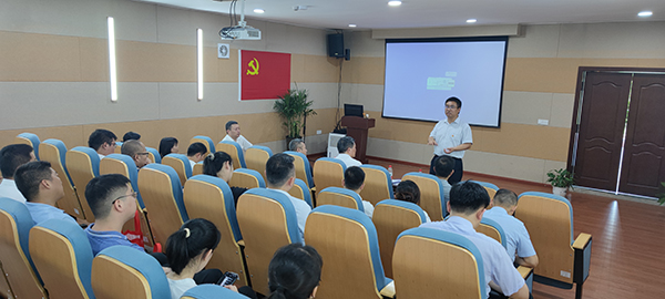 米兰网页版党支部开展“传承红色基因 汲取奋进力量”联合党建活动